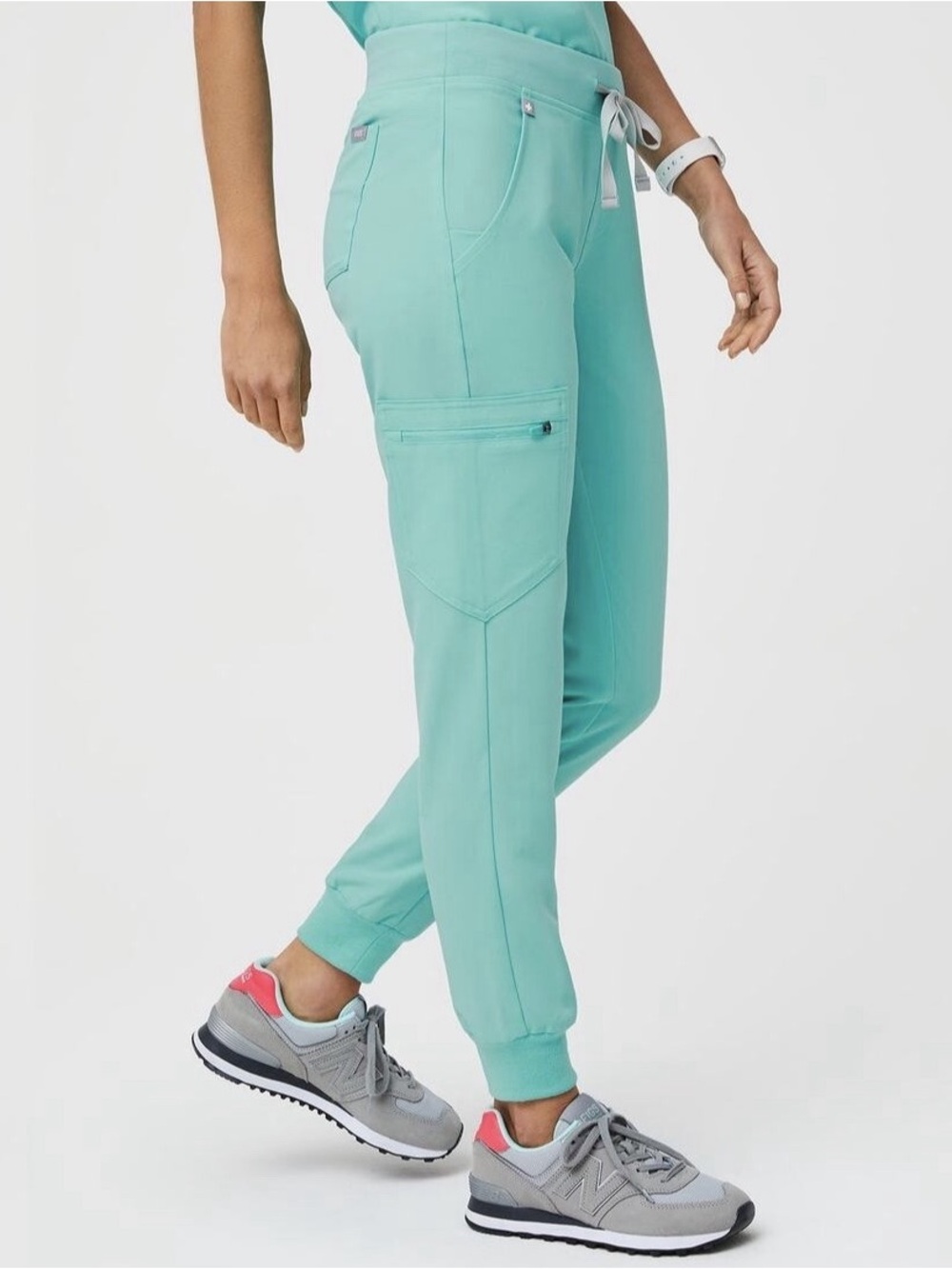 FIGS Zamora Jogger Scrub Pant in Seaglass Size LP Large Petite
